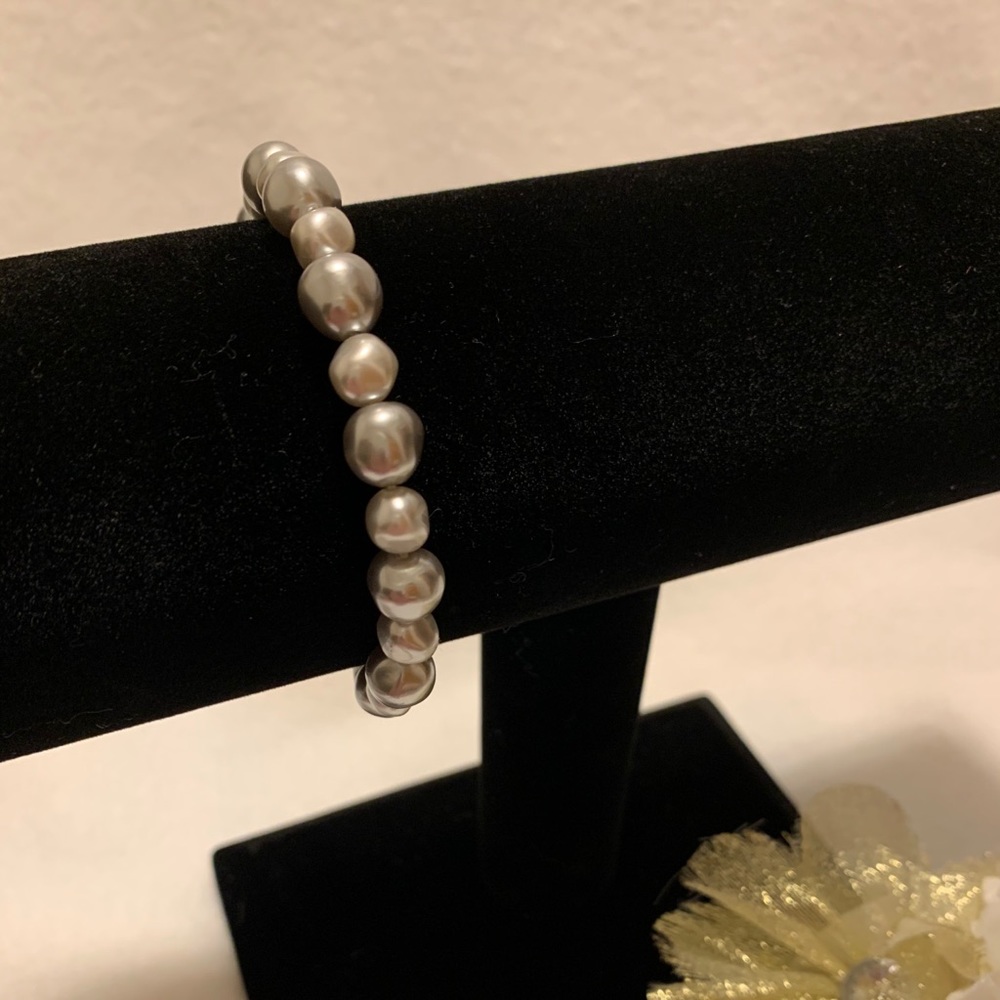 Trifari bracelet antique jewelry